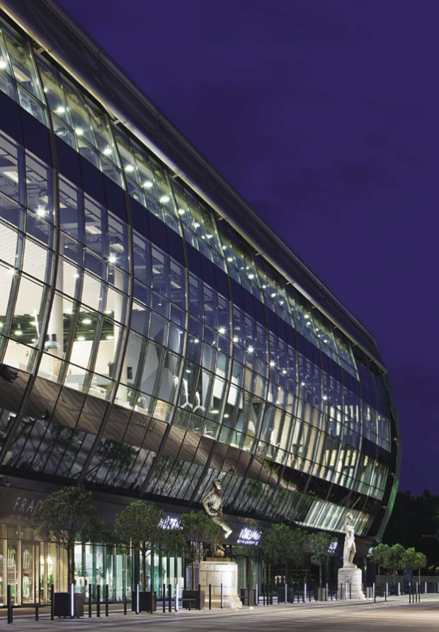 A Groupama Aréna esti fényei