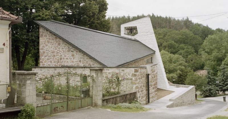 A periféria másodvirágzása: templomfelújítás Cserépváralján